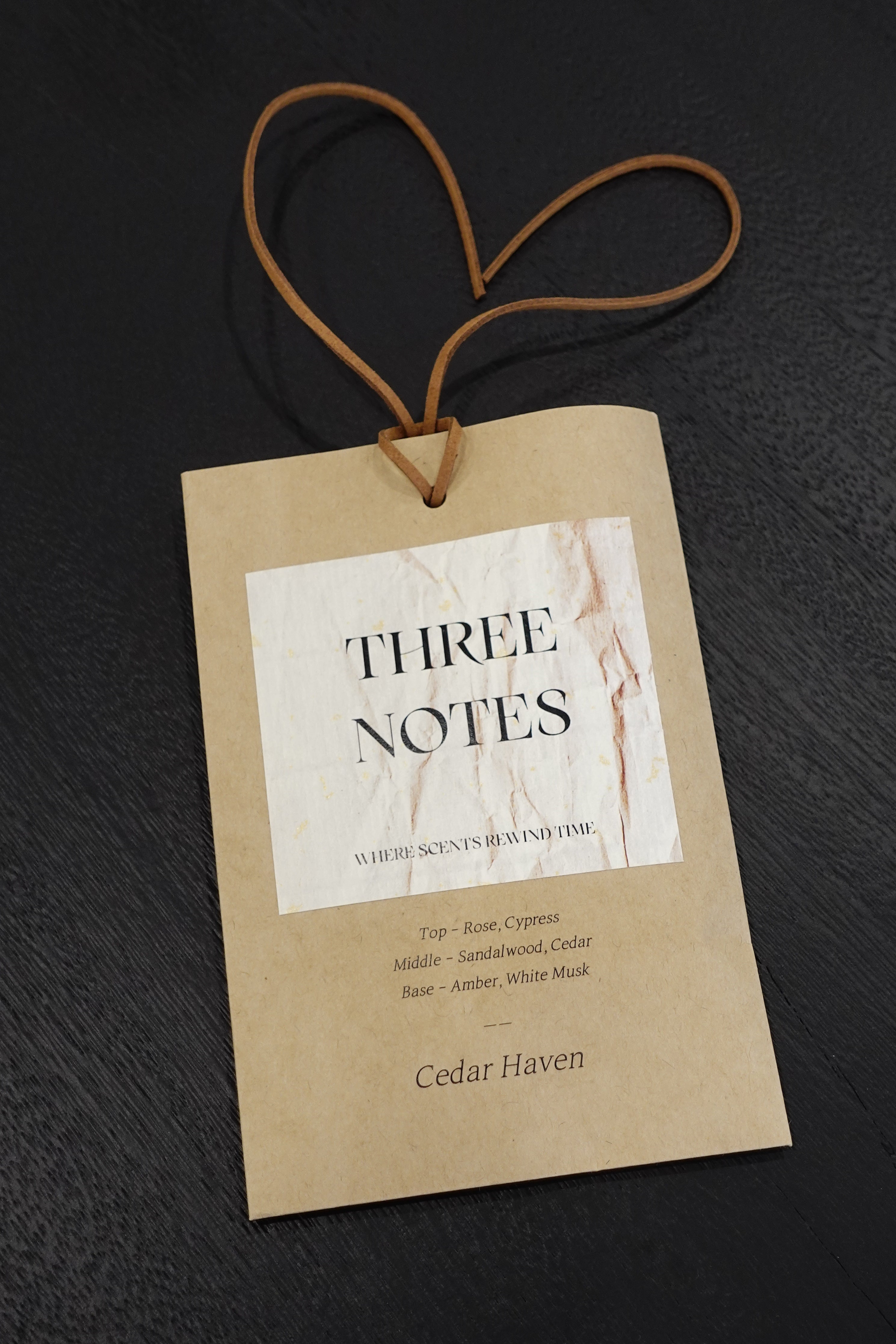 Cedar Haven | Deep Cedarwood Aroma Sachet